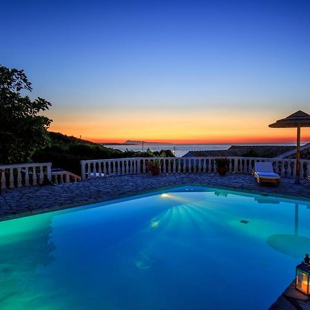 Villa Quietude Agios Stefanos Avliotes  Extérieur photo