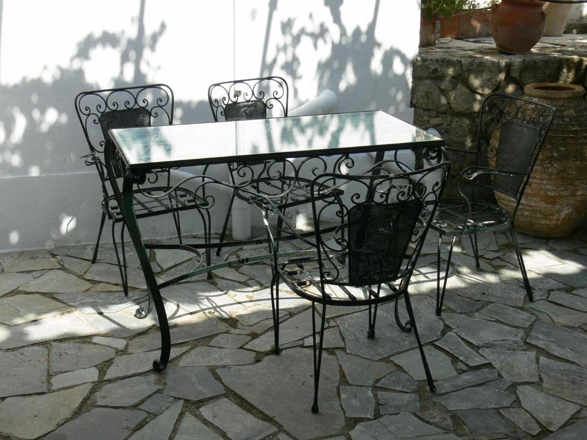 Villa Quietude Agios Stefanos Avliotes  Chambre photo